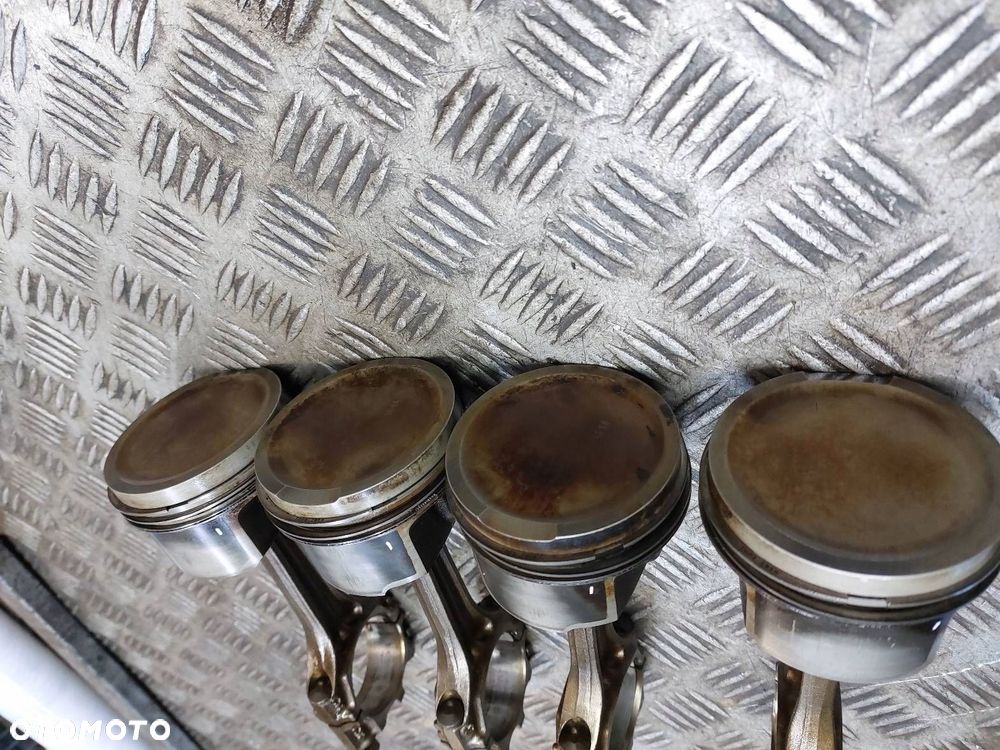 TŁOK + KORBOWÓD KOMPLET 4 SZT VOLKSWAGEN PASSAT B5 1.8 T AEB - 6