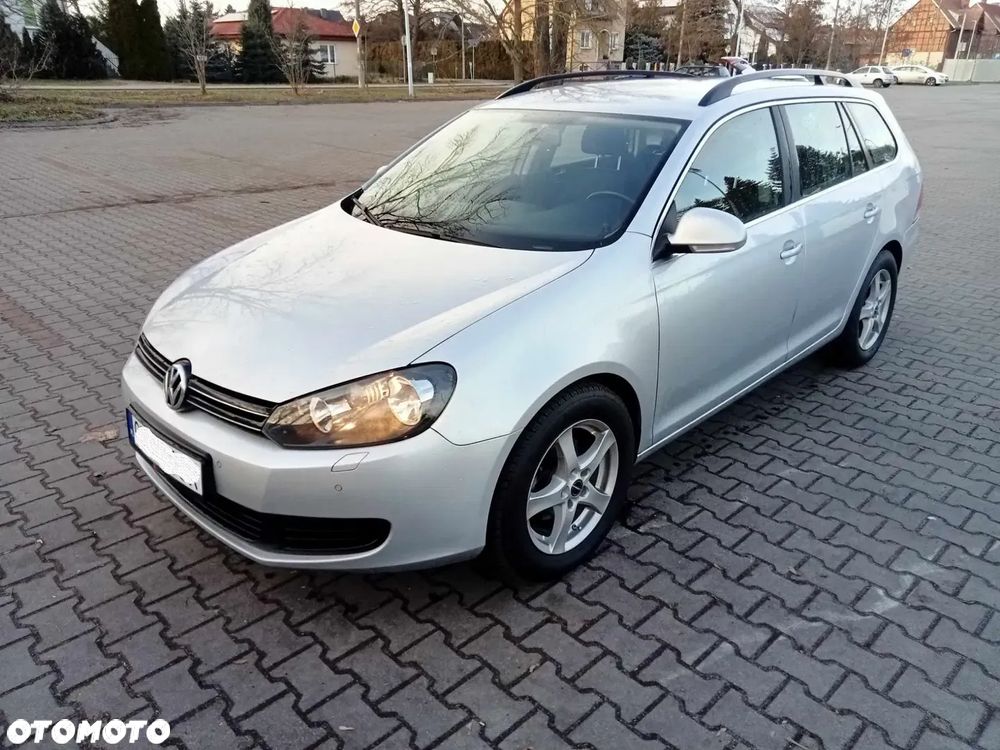 Volkswagen Golf VI 1.6 TDI Comfortline - 1