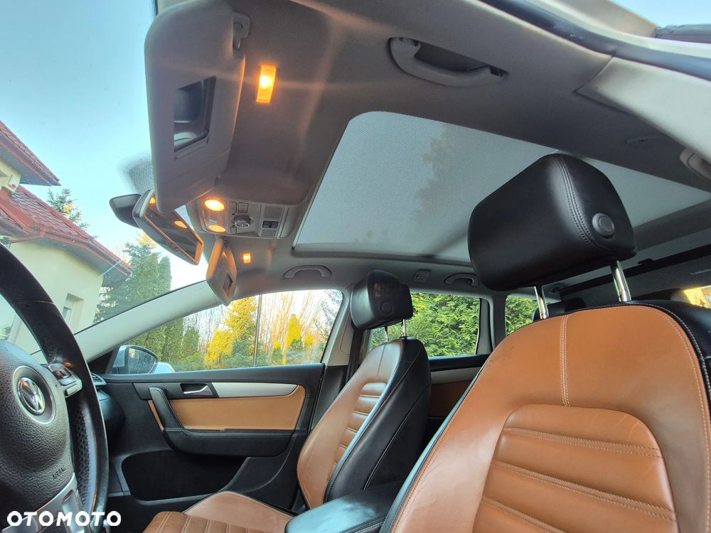 Volkswagen Passat 2.0 TDI DSG BlueMotion Technology Highline - 37