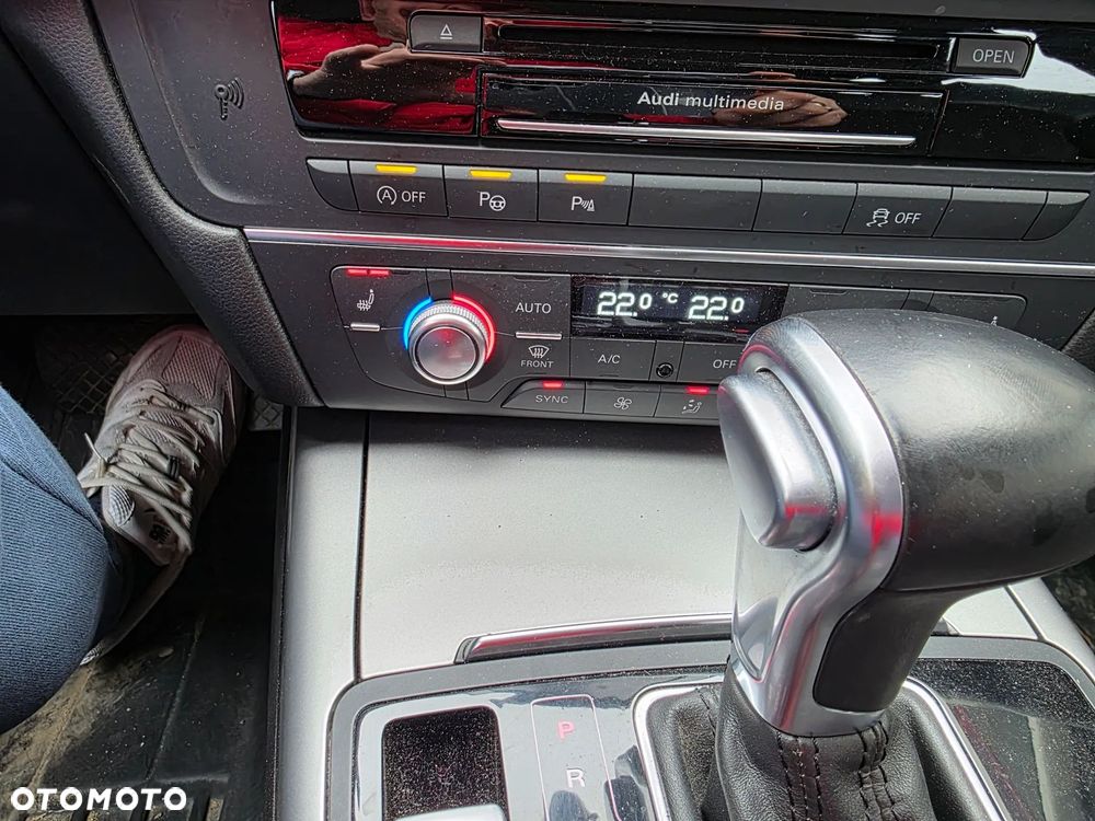 Audi A6 Avant 3.0 TDI DPF quattro S tronic - 14