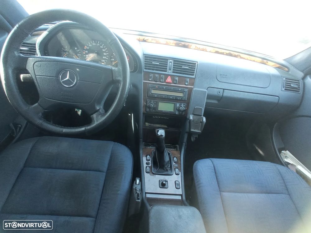 Mercedes-Benz C 220 CDI Elegance - 6