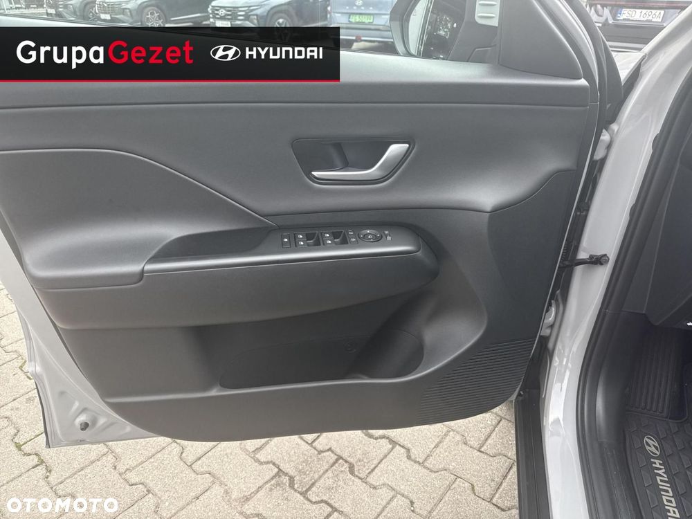 Hyundai Kona - 10