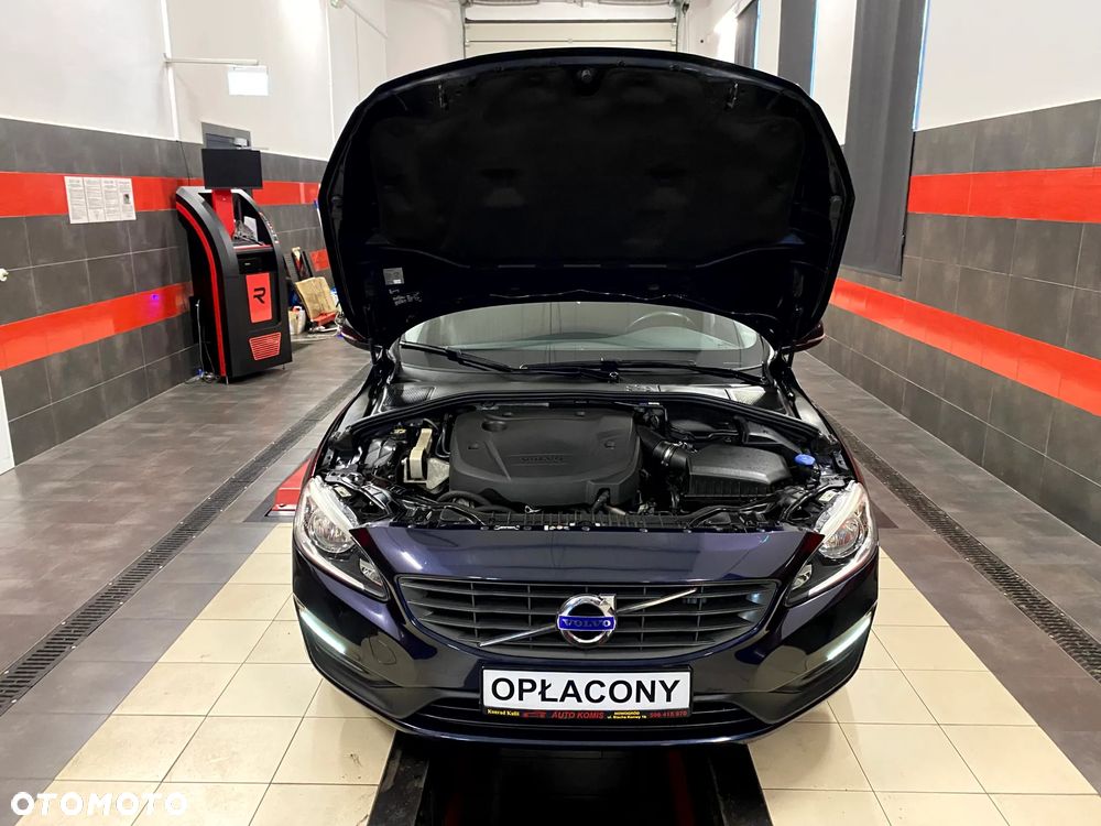Volvo S60 D3 Momentum - 24