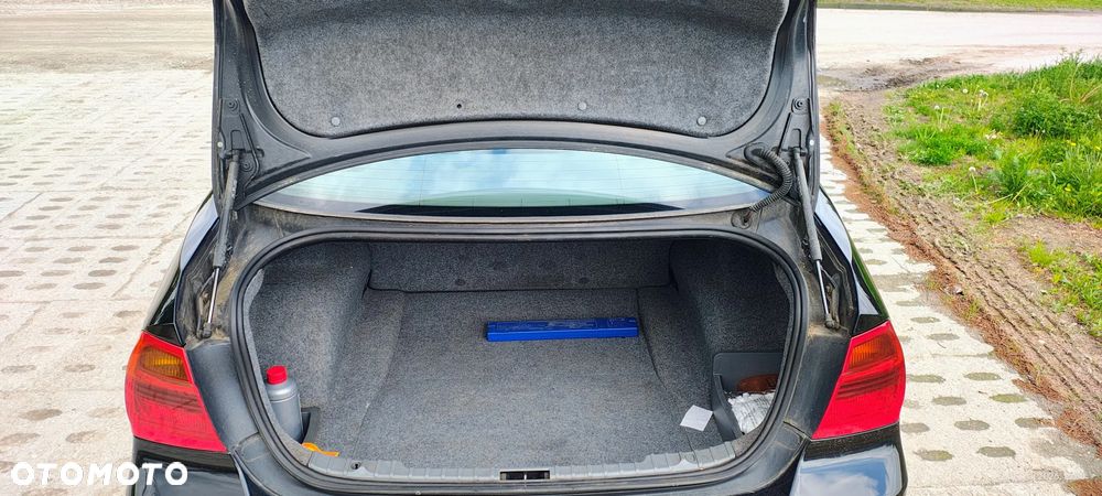 BMW Seria 3 320d DPF - 10