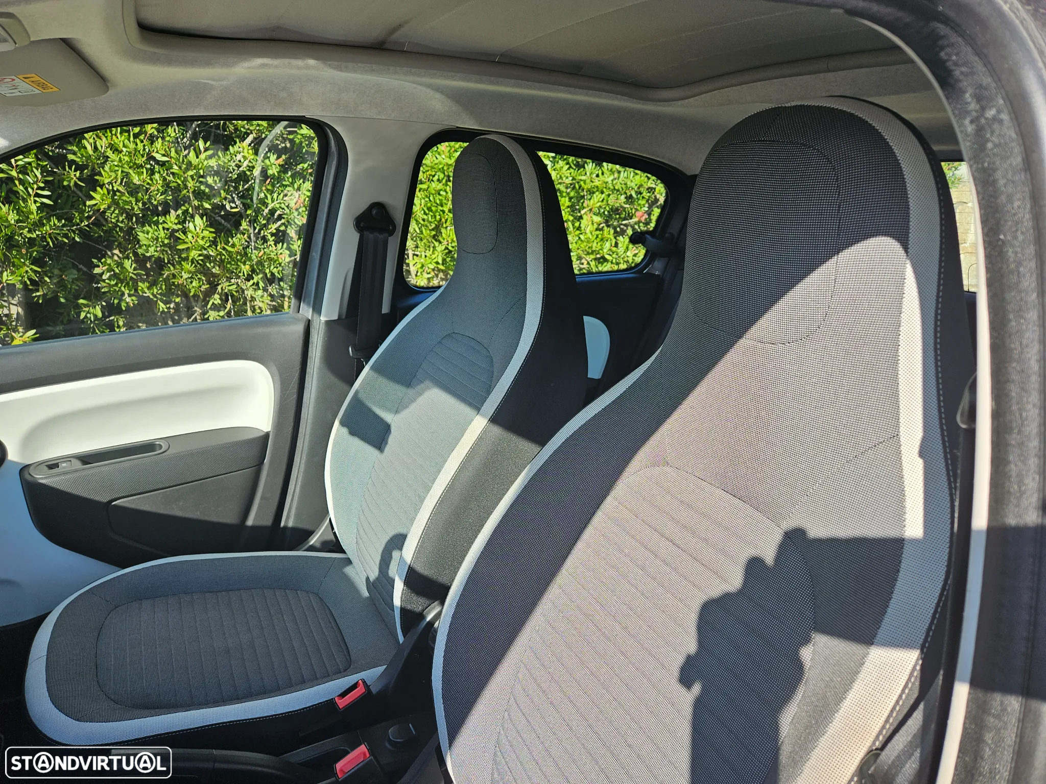 Renault Twingo 1.0 SCe Luxe - 14