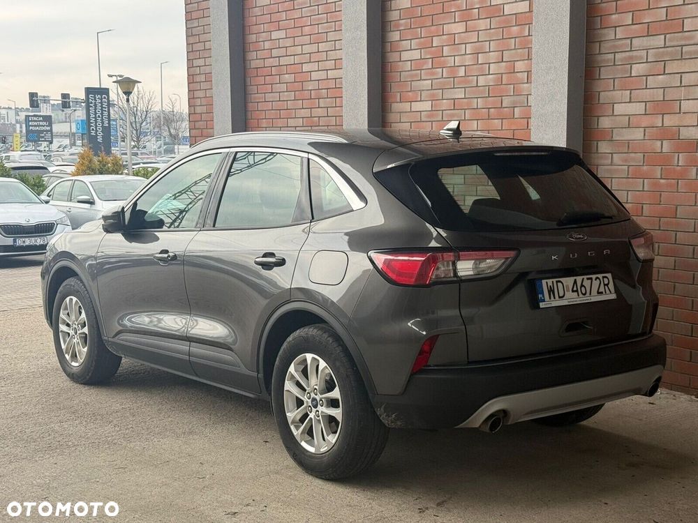 Ford Kuga 1.5 EcoBoost FWD Titanium - 6