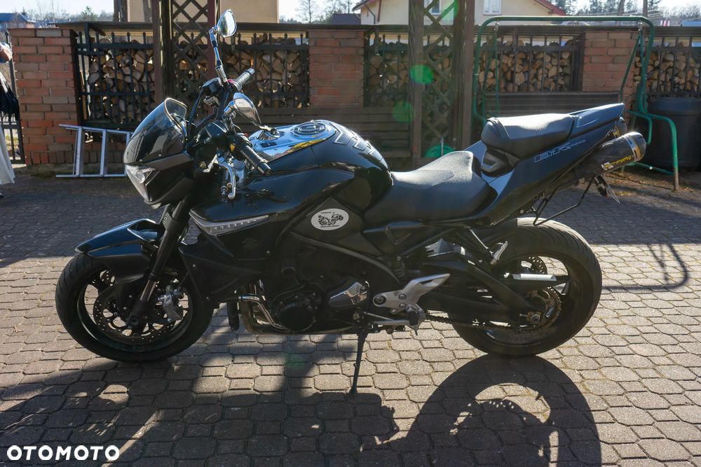 Suzuki GSX - 4