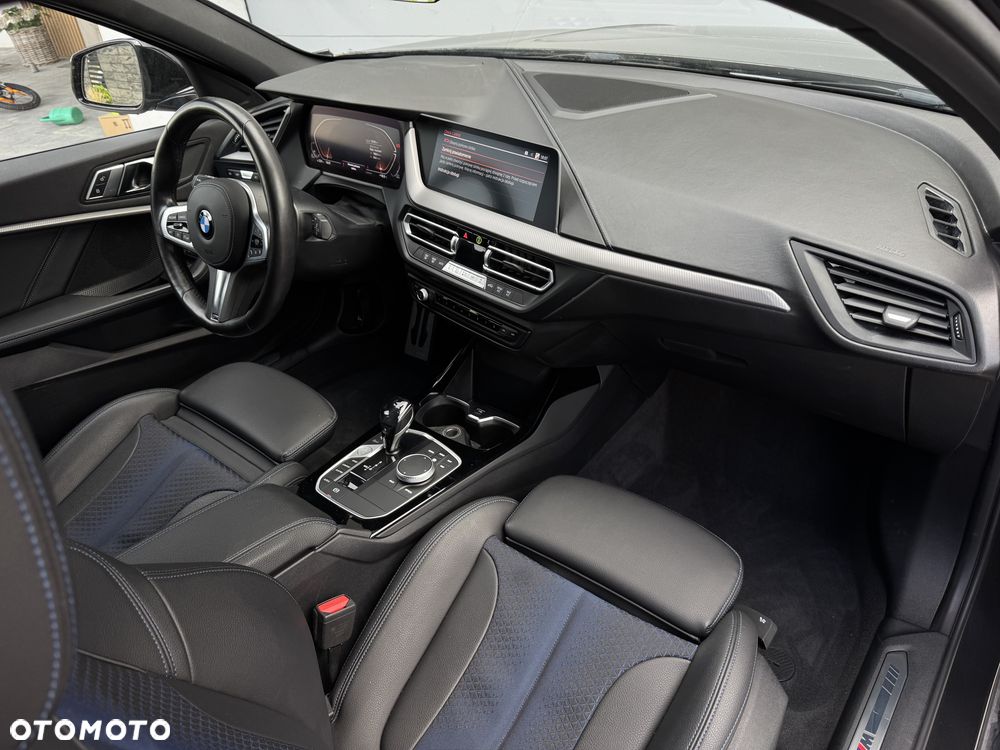 BMW Seria 1 118d Edition M Sport Shadow - 13