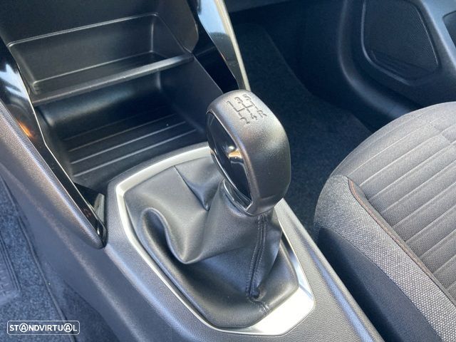 Peugeot 208 1.2 PureTech Active Pack - 23