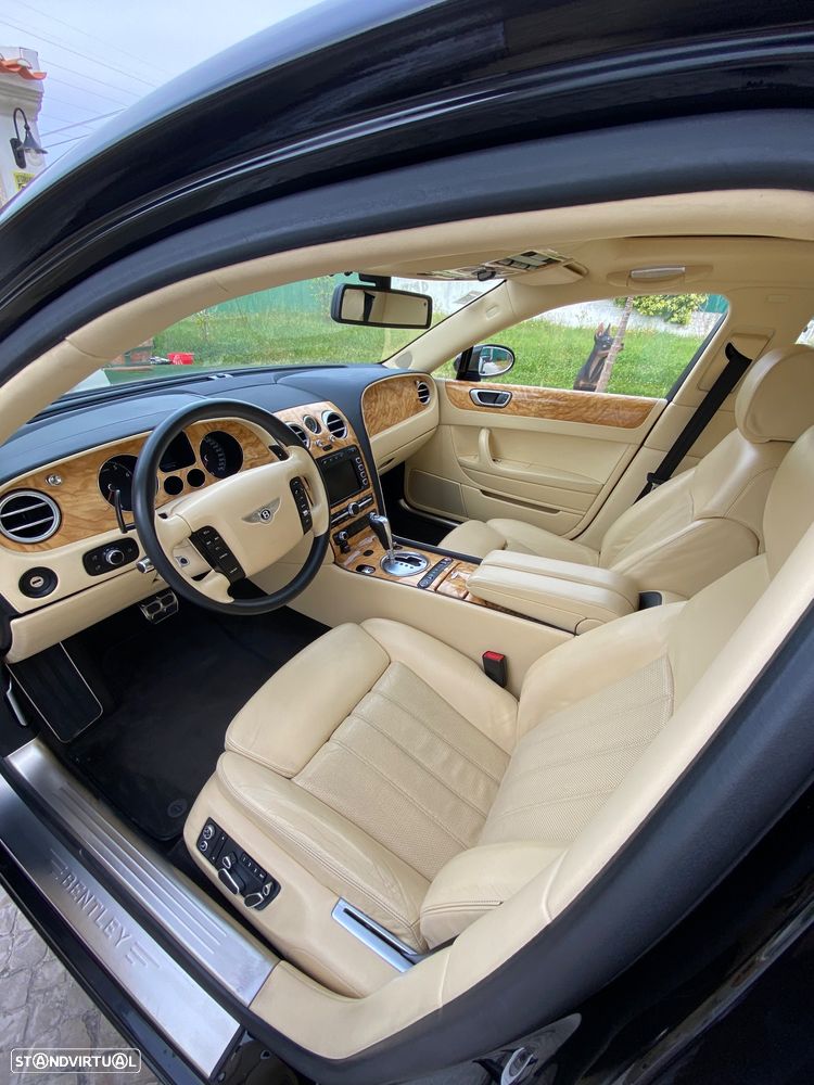 Bentley Continental Flying Spur Standard - 9