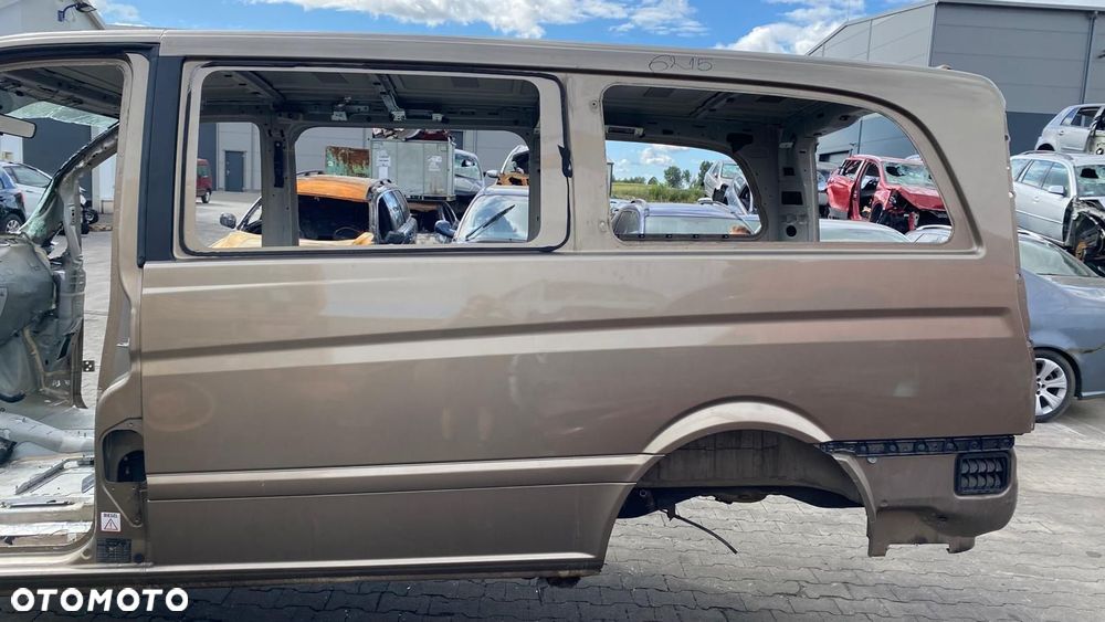 BŁOTNIK TYŁ LEWY ĆWIARTKA BOK MERCEDES VIANO W639 LONG - 3