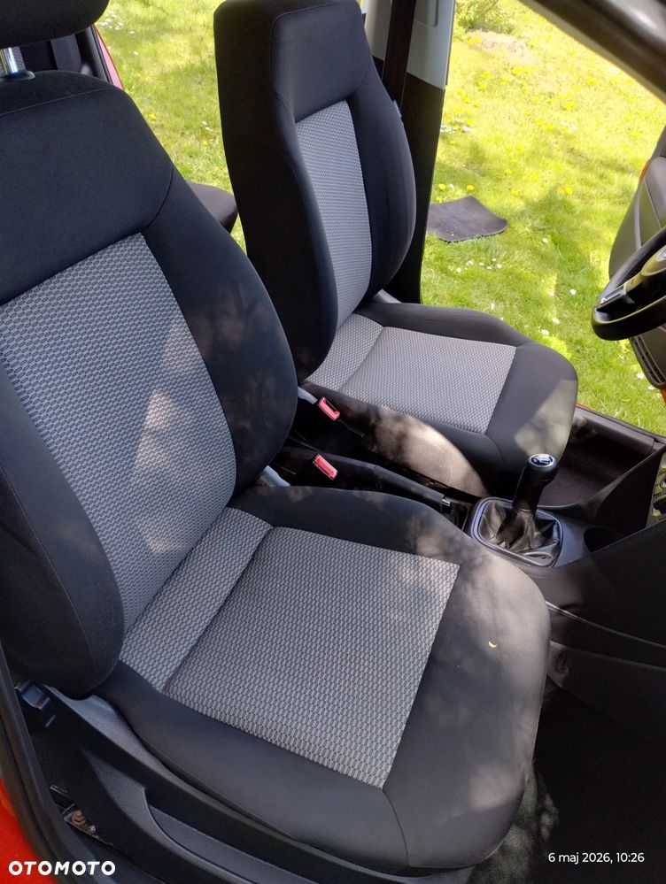 Volkswagen Polo 1.4 16V Trendline - 36
