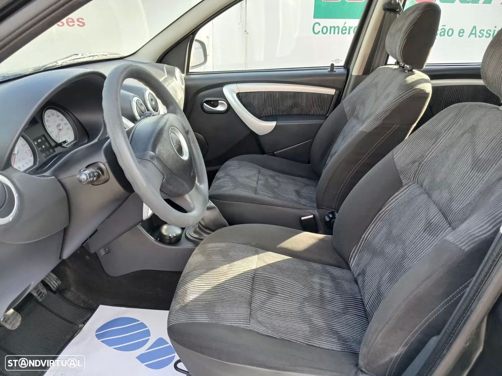 Dacia Sandero 1.5 dCi Confort - 18