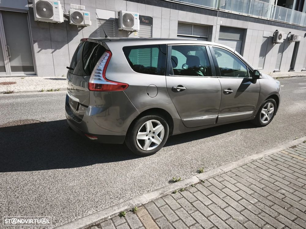 Renault Grand Scénic - 4