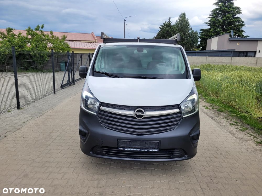 Opel Vivaro - 2