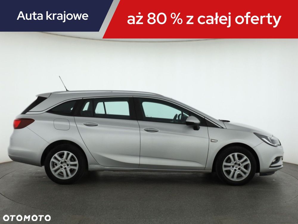 Opel Astra - 8