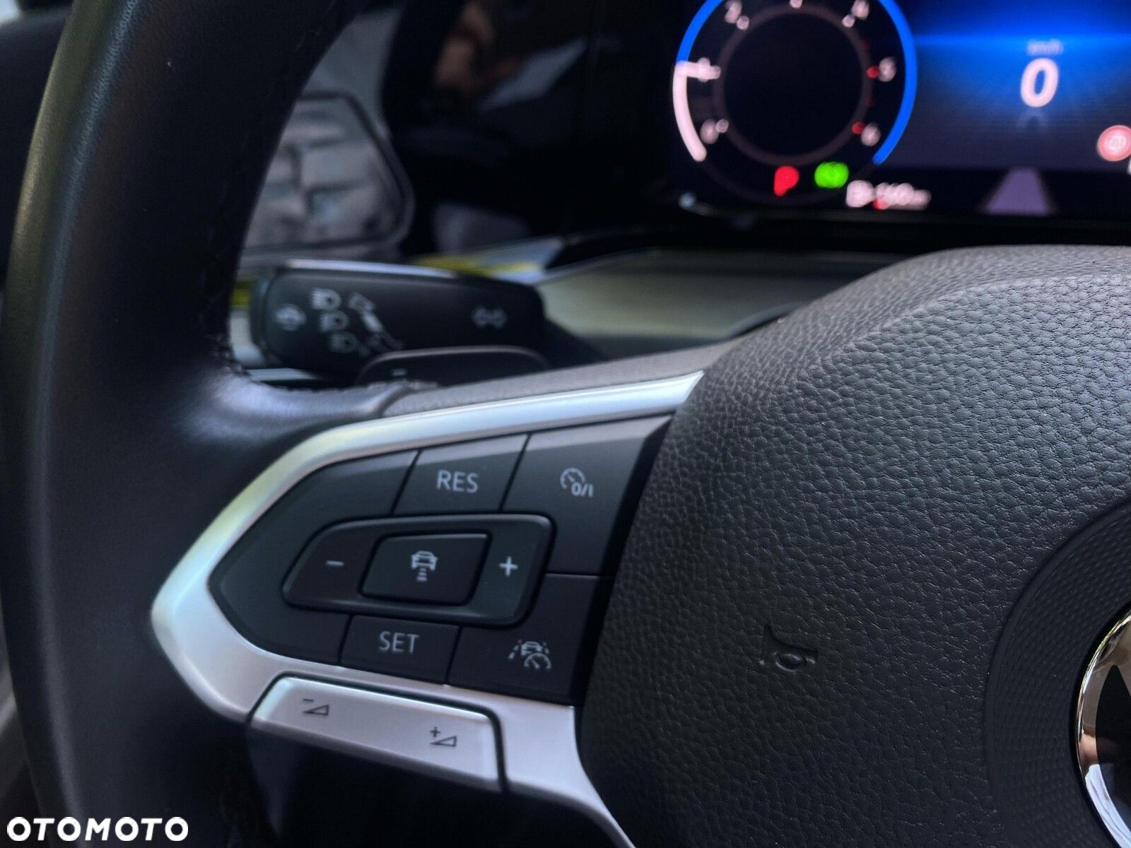 Volkswagen Golf VIII 2.0 TDI Style DSG - 15