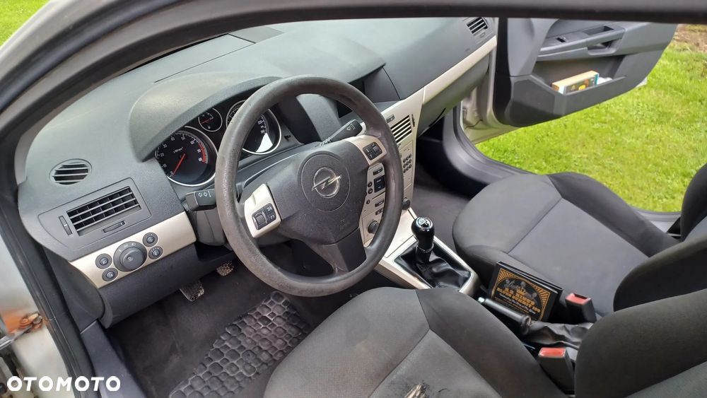 Opel Astra 1.4 Start - 23