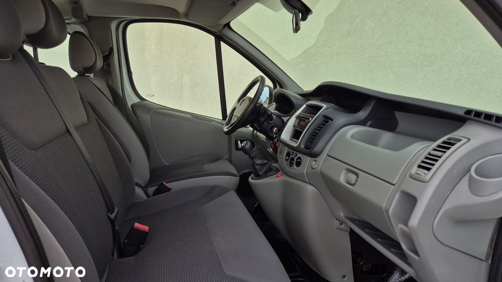 Opel Vivaro L2H1 2.9t Edition - 21