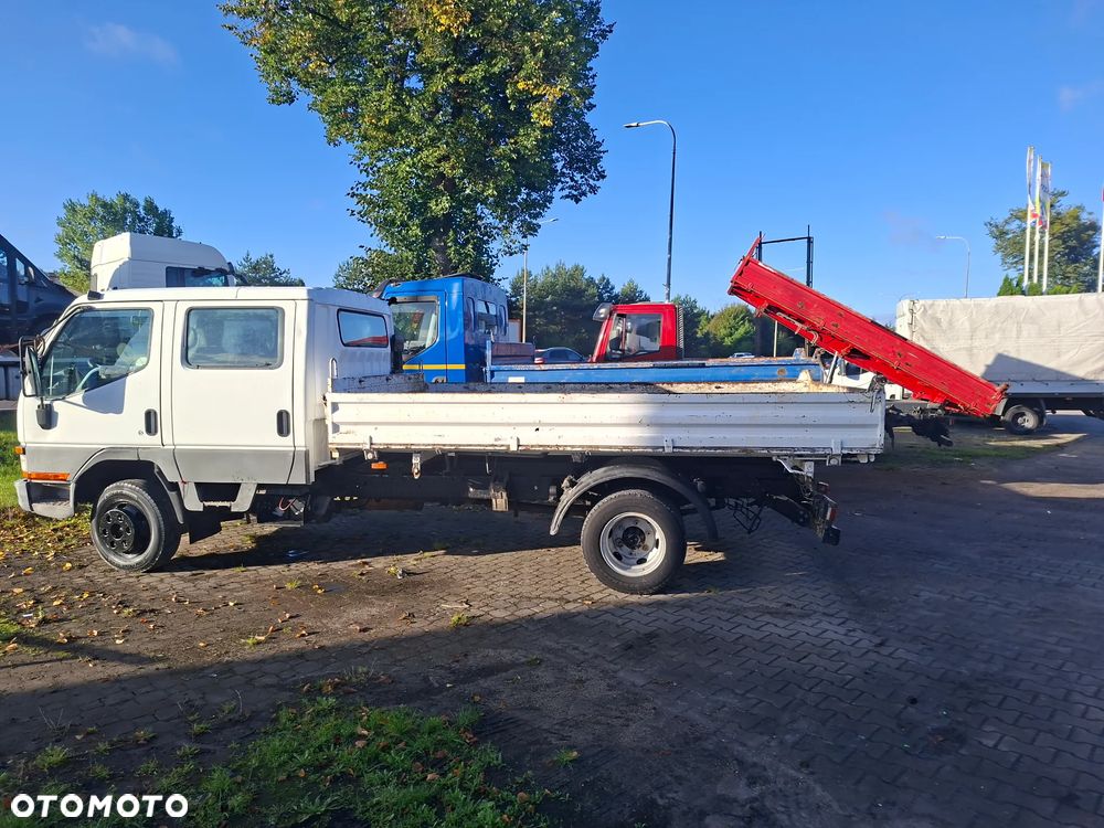 Mitsubishi Canter - 10