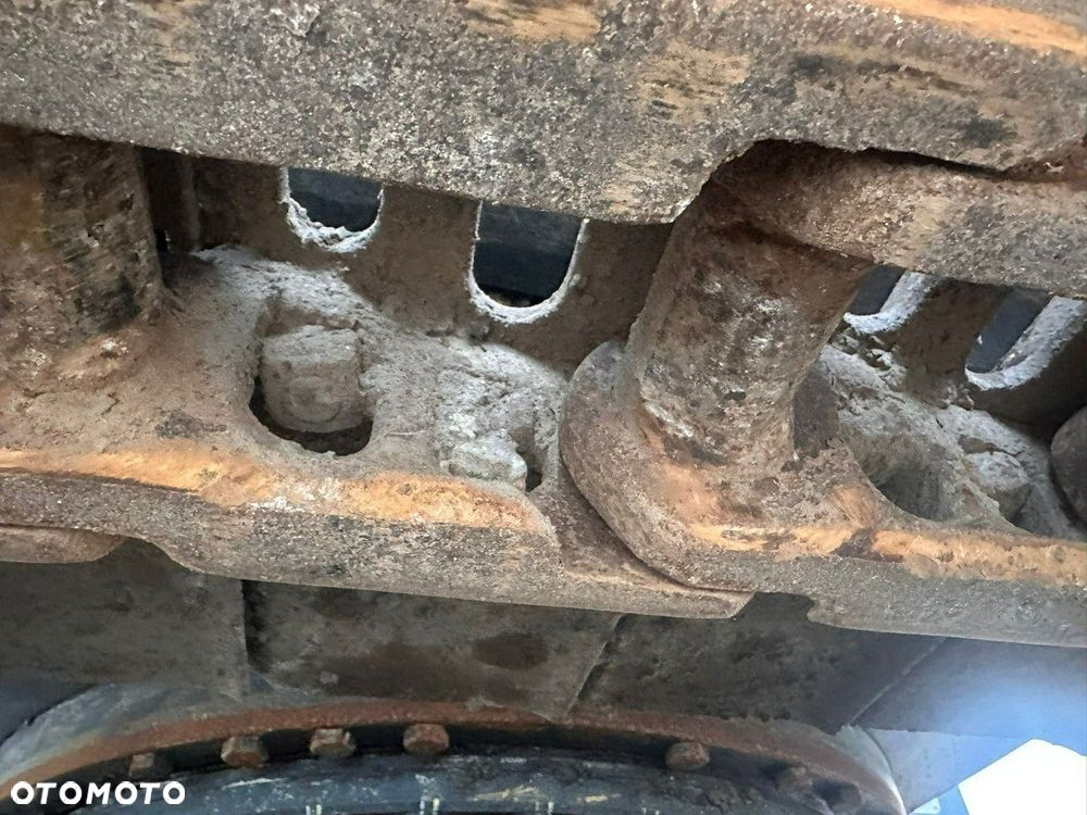 Hyundai 235LCR-9A - 2