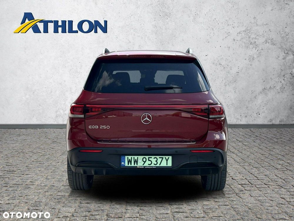 Mercedes-Benz EQB 250 70.5kWh AMG Line - 4