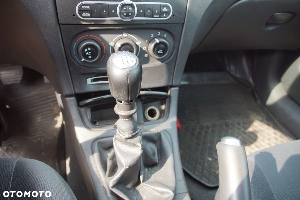 Auto na części - Renault Laguna II Lift 1.9 DCI 110 KM F9Q674 PK6068 TEB66 2005R Silnik Skrzynia Drzwi Maska Błotnik Zderzak Klapa Lampa Lusterko Klamka Szyba Deska Kokpit Sterownik Moduł Czujnik Licznik Wyświetlacz Panel Kierownica - 14
