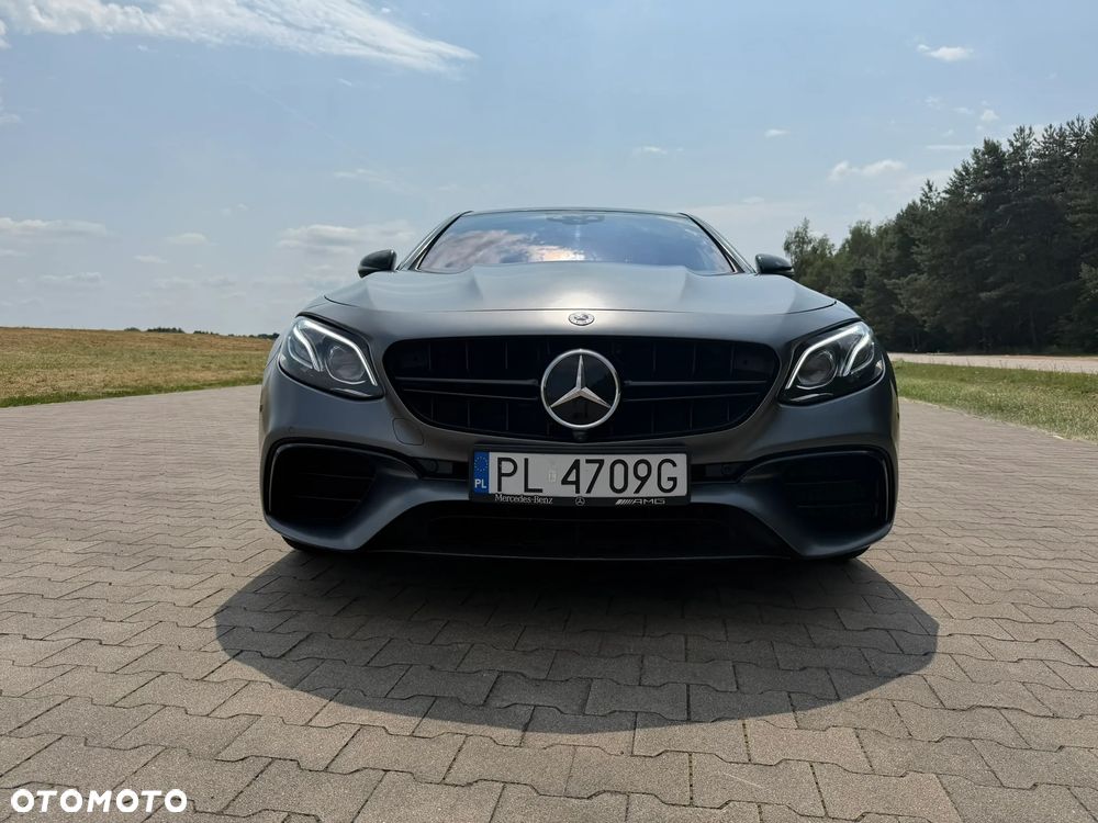 Mercedes-Benz Klasa E AMG 63 S 4Matic+ AMG Speedshift MCT-9G - 9