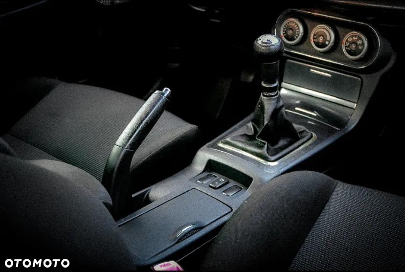 Mitsubishi Lancer 1.8 Instyle LPG - 12