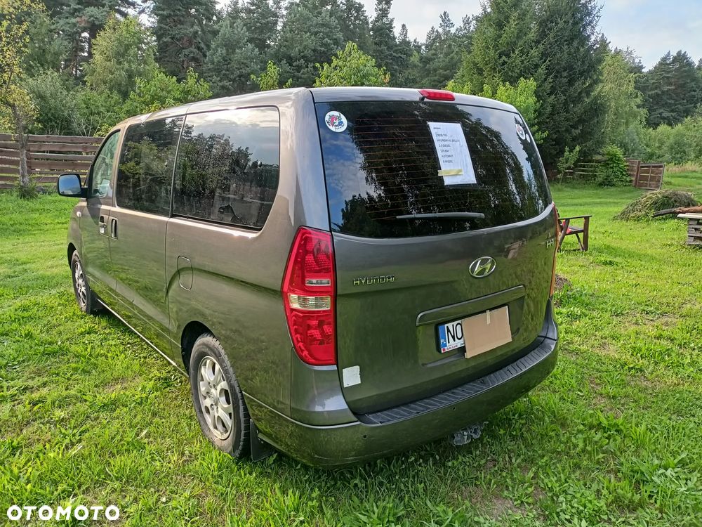 Hyundai H-1 - 22