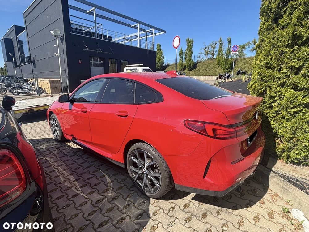 BMW Seria 2 218i M Sport - 5