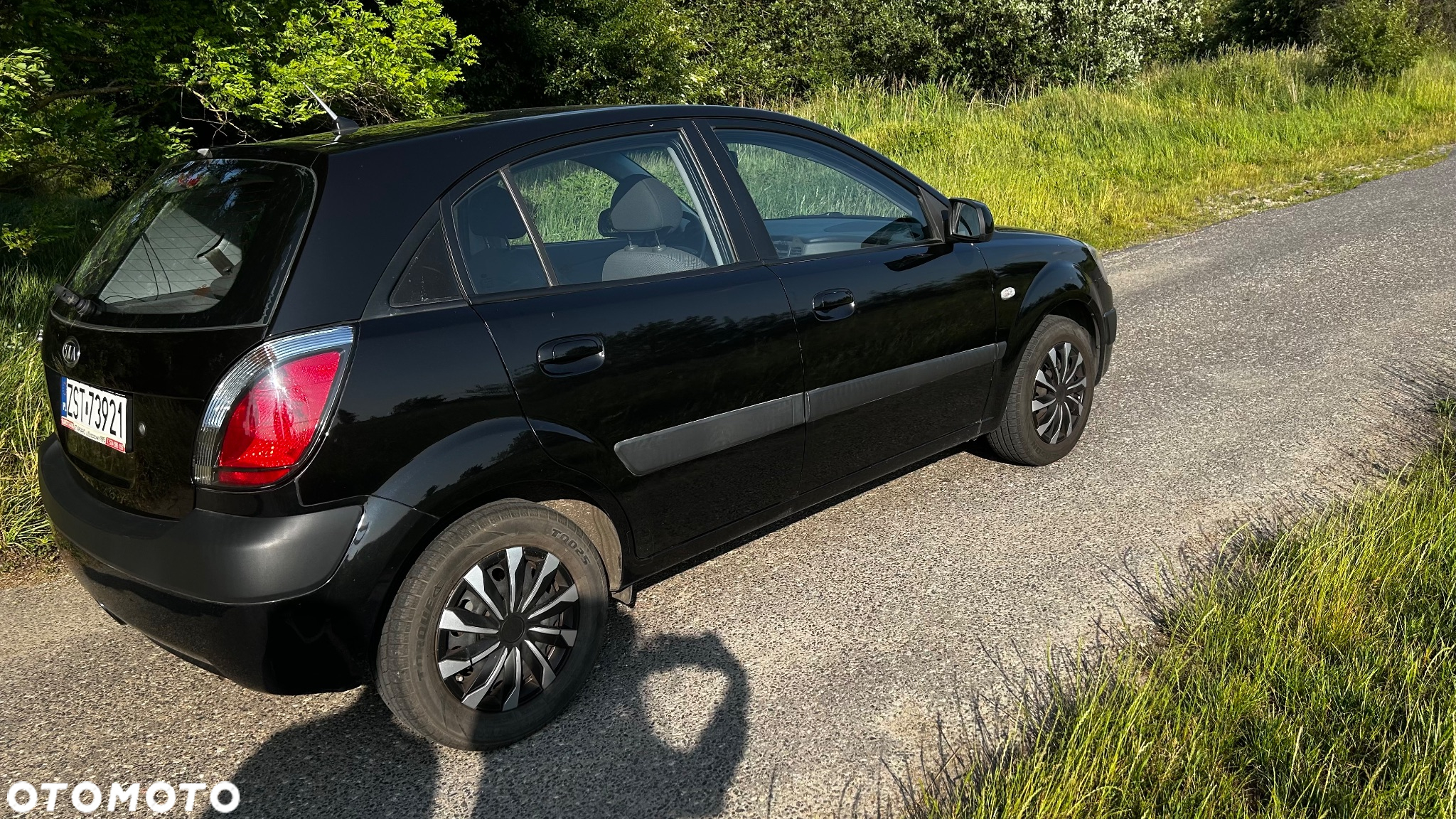 Kia Rio 1.4 Comfort - 4