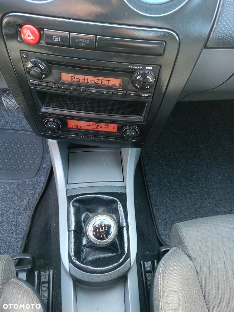 Seat Ibiza 1.4 16V Entry - 21