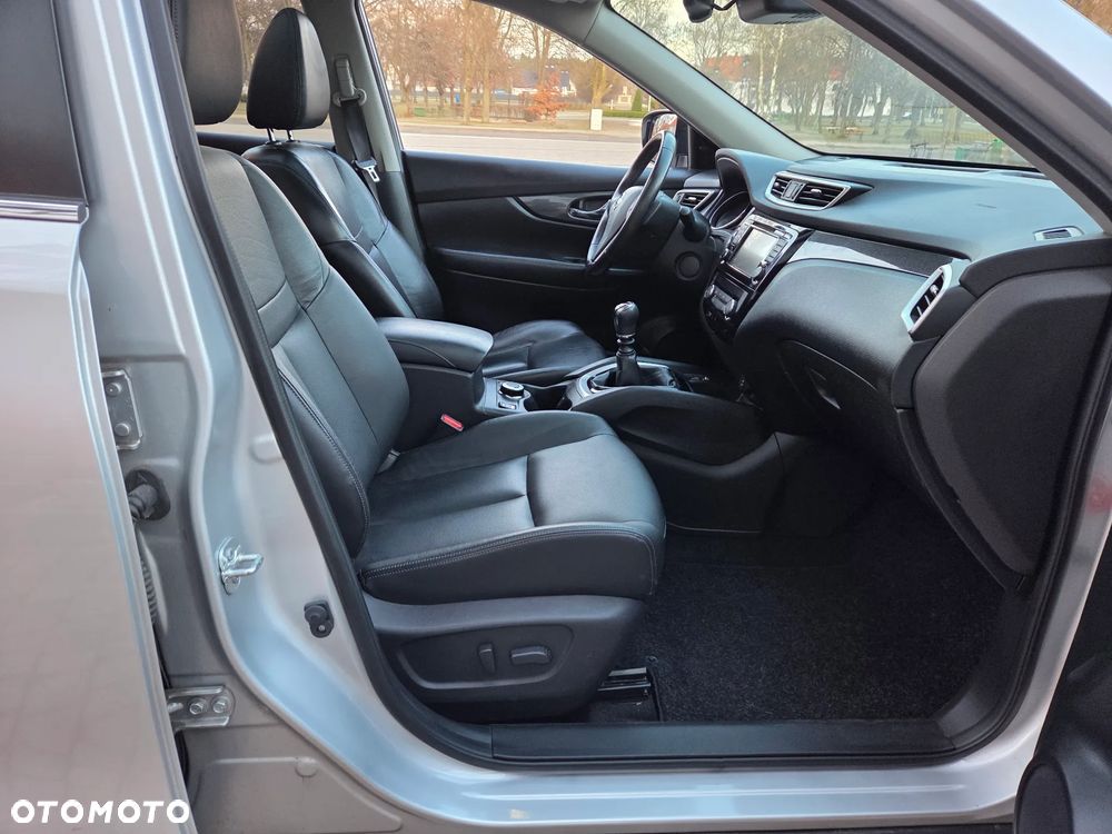 Nissan X-Trail 1.6 DCi Tekna 4WD EU6 - 12