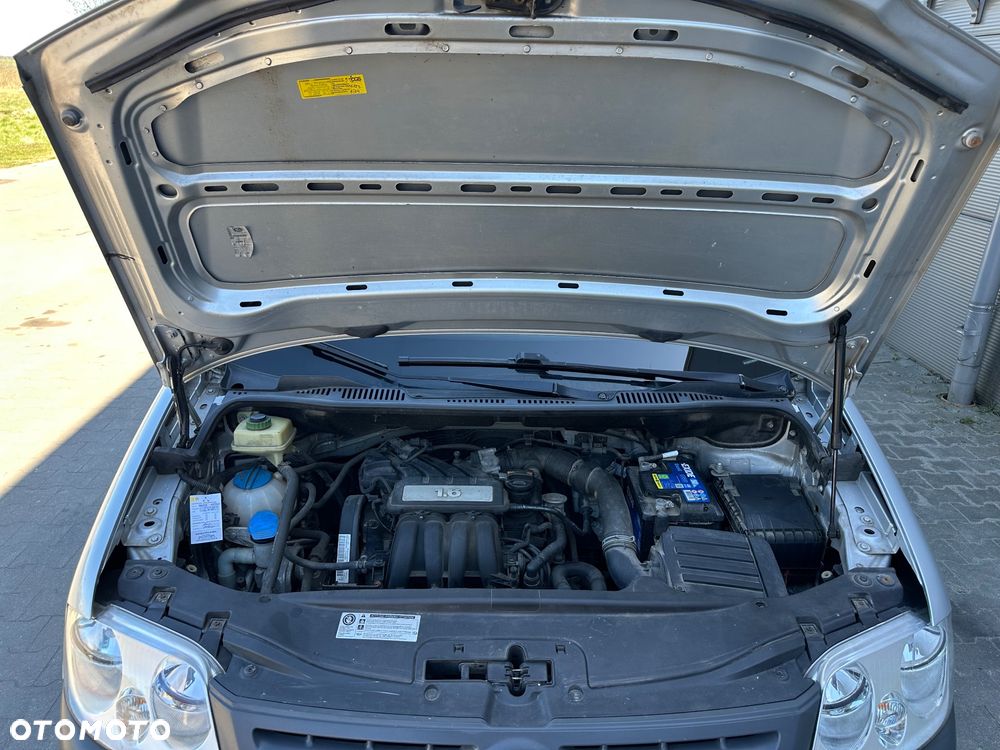 Volkswagen Caddy Life - 19