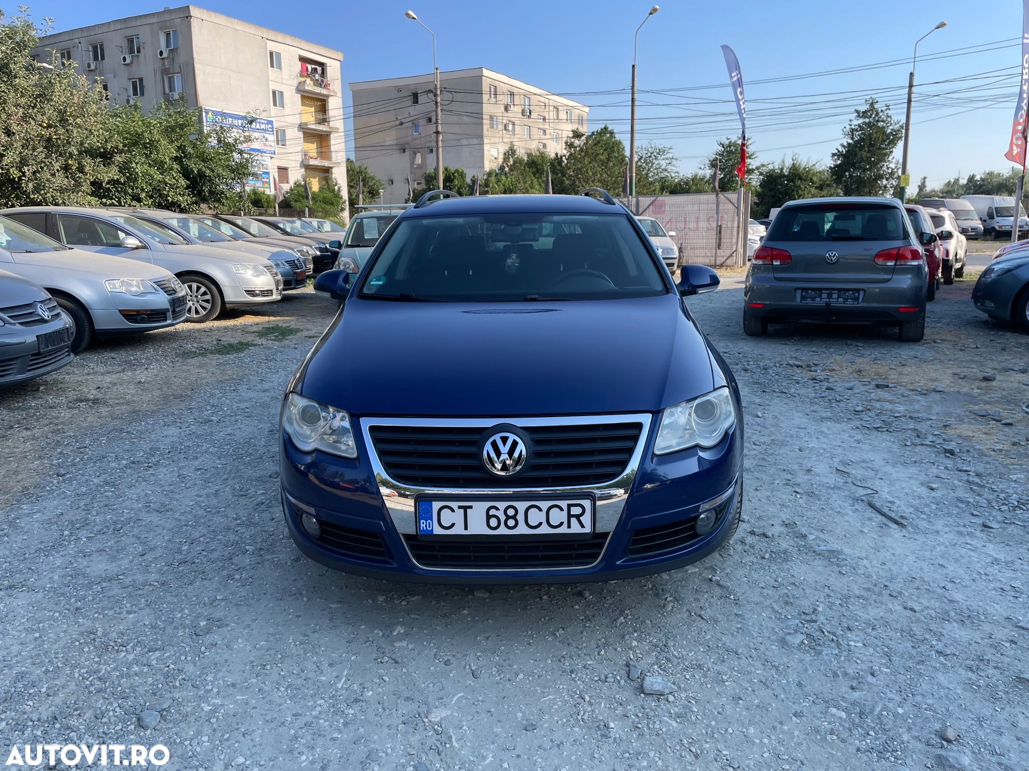 Volkswagen Passat - 2