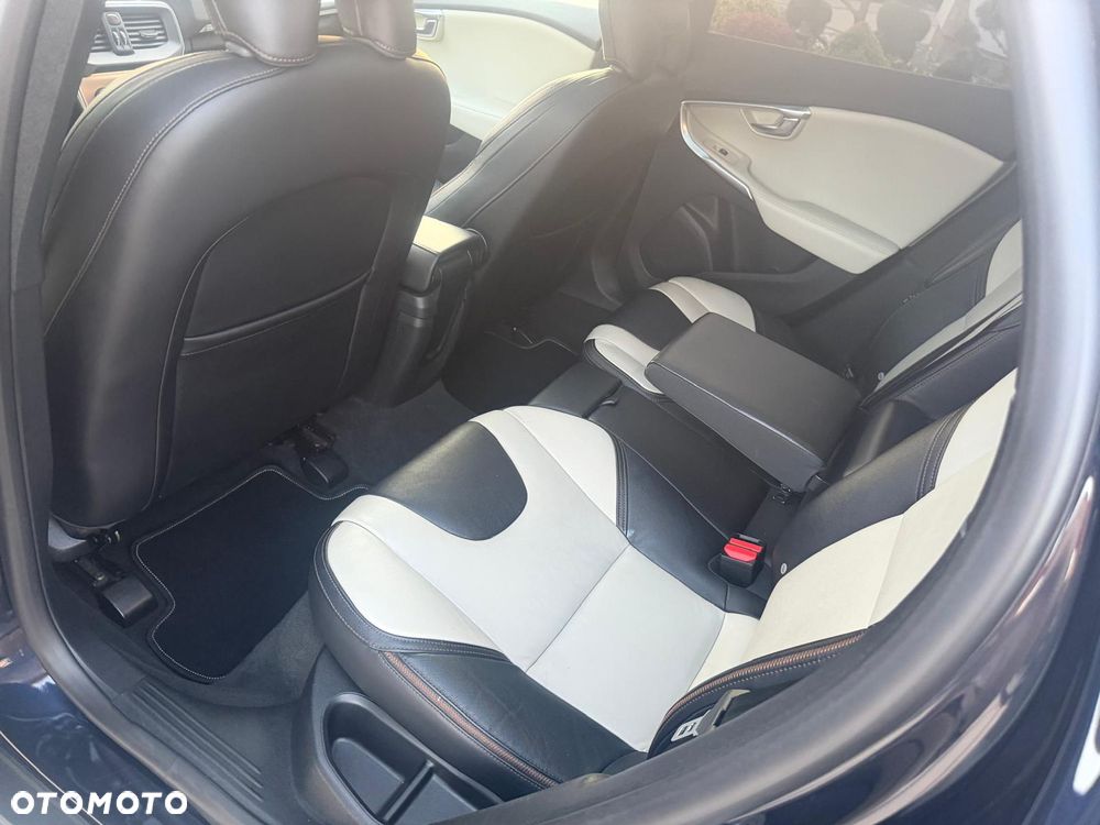 Volvo V40 D4 Geartronic Ocean Race - 7