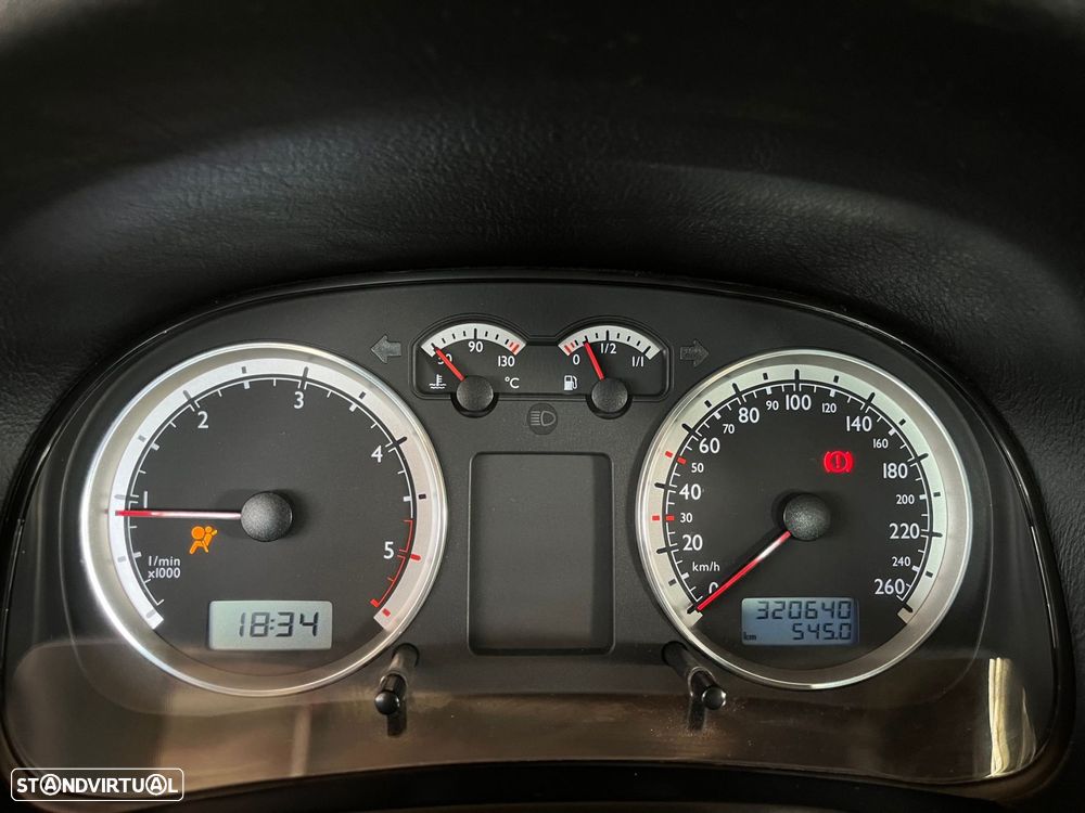 VW Golf 1.9 TDi Confortline AC - 14