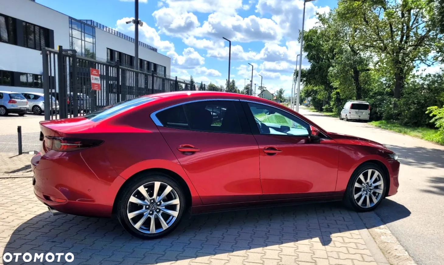 Mazda 3 - 8