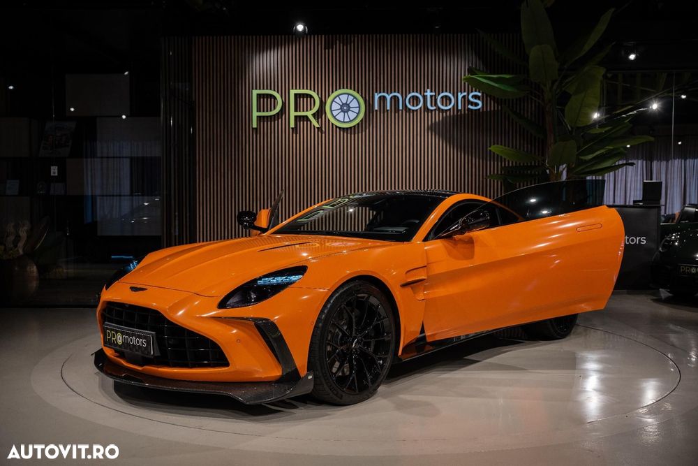 Aston Martin V8 Vantage - 30