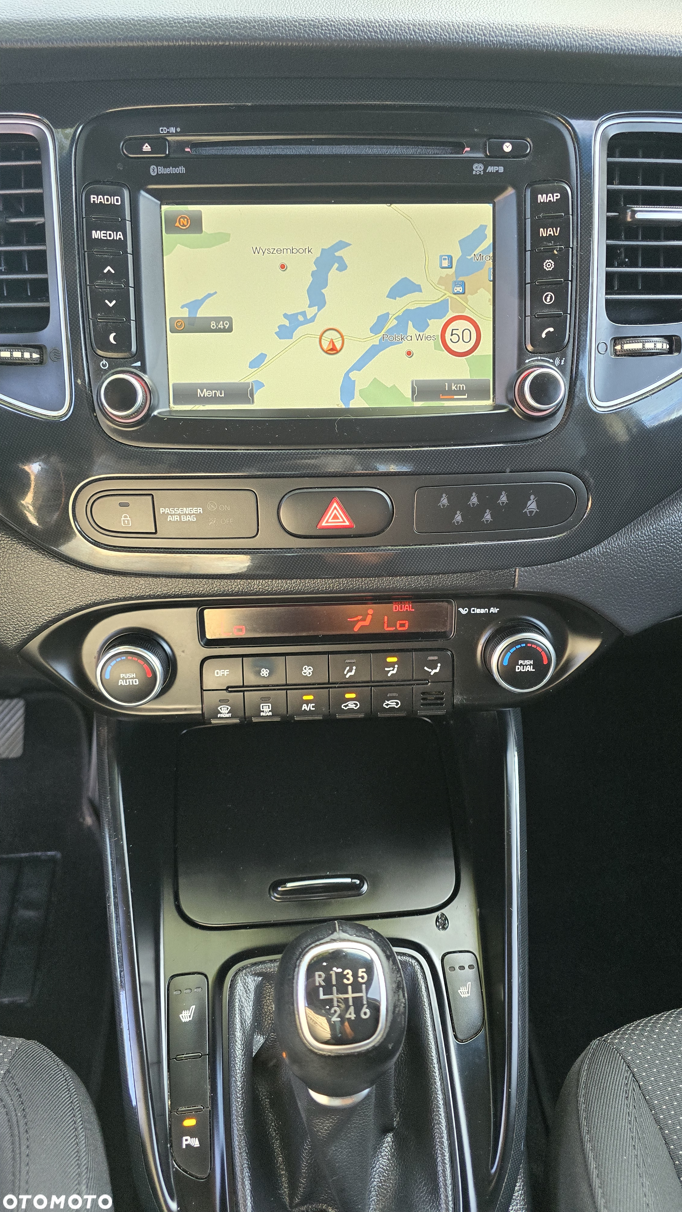 Kia Carens 1.6 GDI S 7os - 29