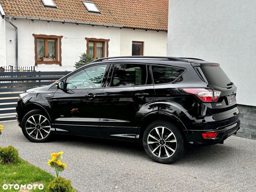 Ford Kuga 2.0 TDCi 4x4 ST-Line - 19