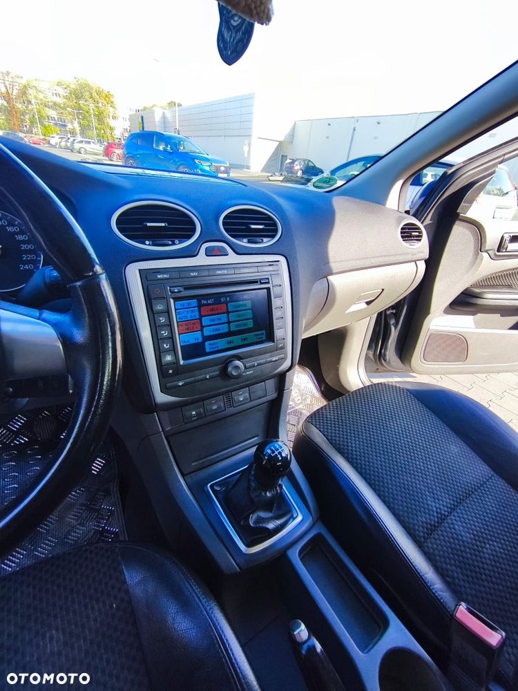 Ford Focus - 1