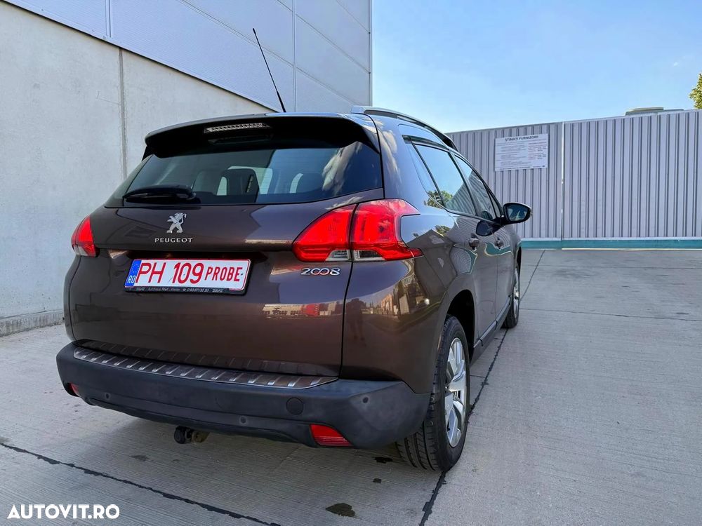 Peugeot 2008 1.2 VTi Active - 8