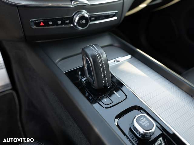 Volvo XC 60 - 19
