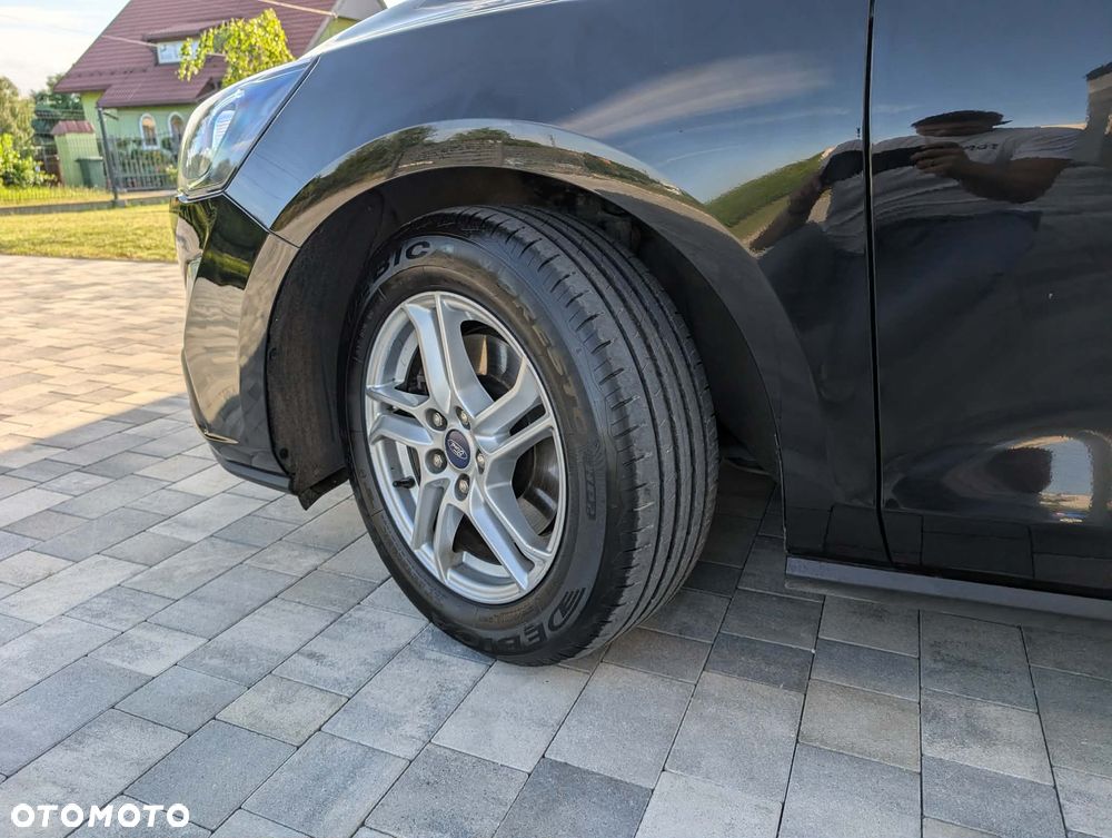 Ford Focus 1.5 EcoBlue Connected - 17