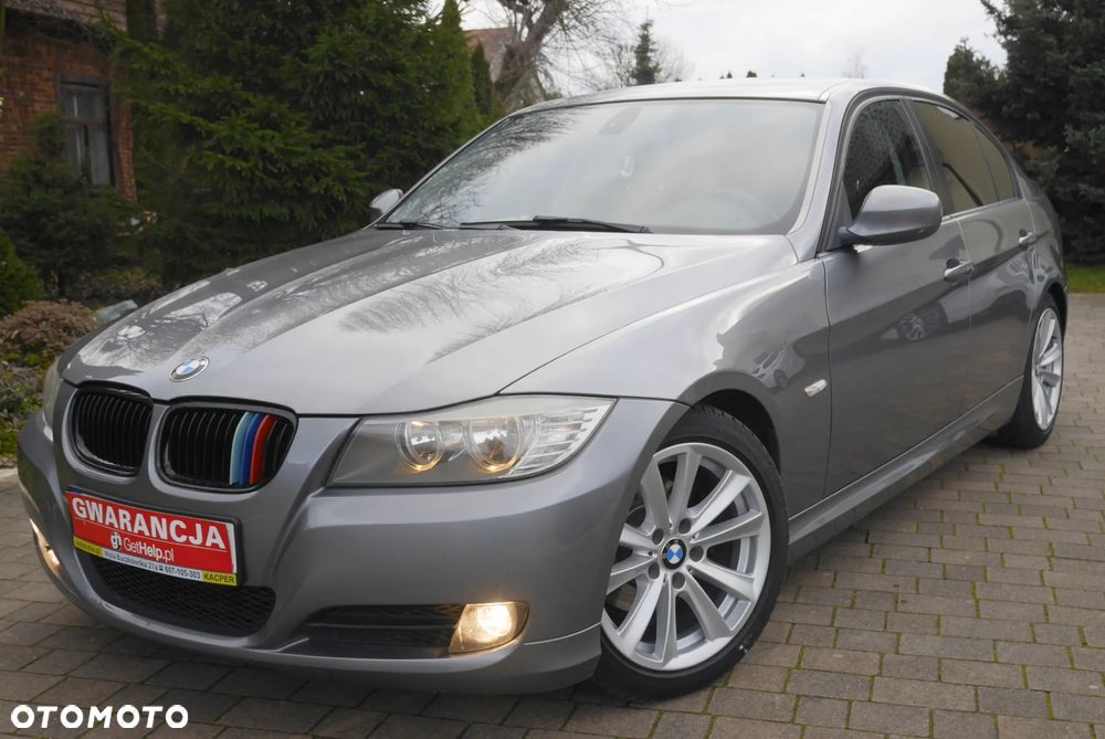 BMW Seria 3 318i - 1