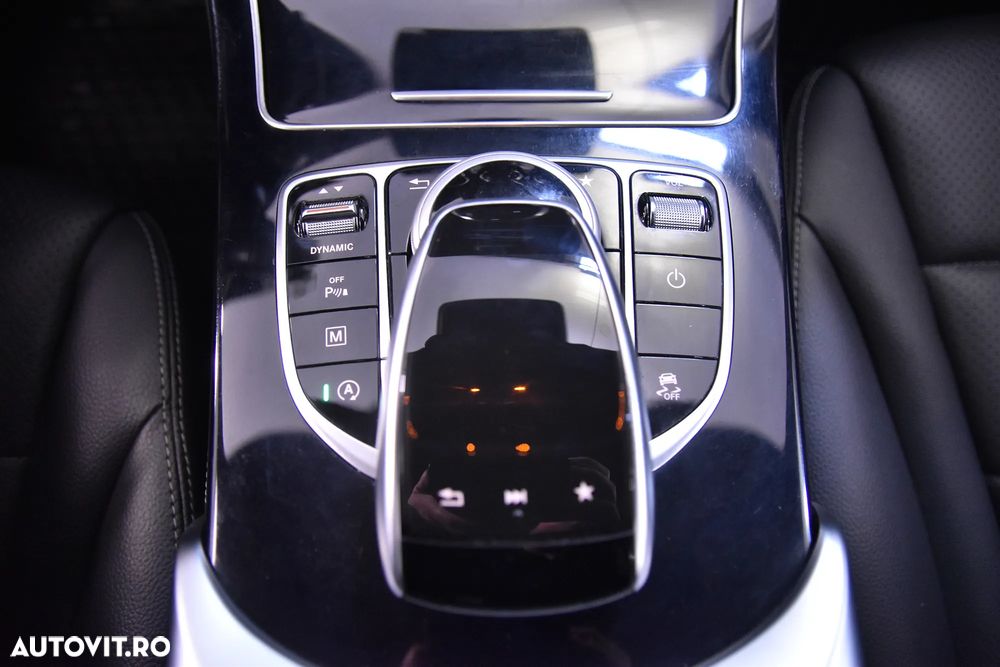 Mercedes-Benz GLC 220 d 4MATIC - 17