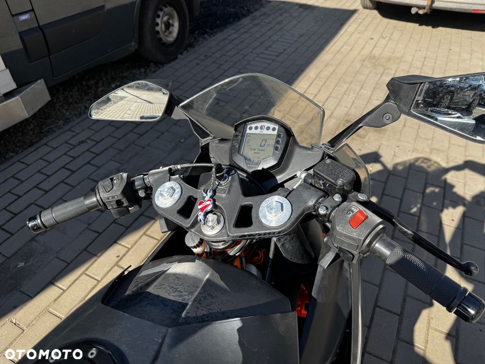 KTM RC 125 - 15