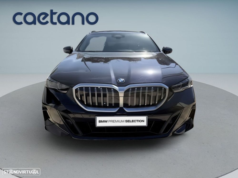 BMW 530 e Pack Desportivo M - 18